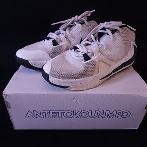 Nike Zoom Freak 1 Boys Size 6Y White Athletic Running Shoes Sneakers Womens 8.5